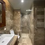 Ultra Luxury *